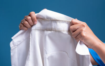 How to Remove Collar Ring Stains From Dress Shirts